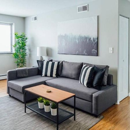 1Br Stylish Apartment, Perfect For Getaway - Oakdale 201 Chicago Extérieur photo