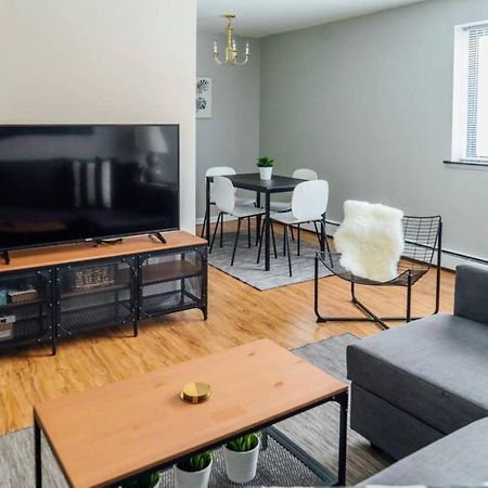 1Br Stylish Apartment, Perfect For Getaway - Oakdale 201 Chicago Extérieur photo